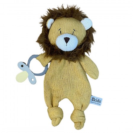 Knitted Lion Comforter