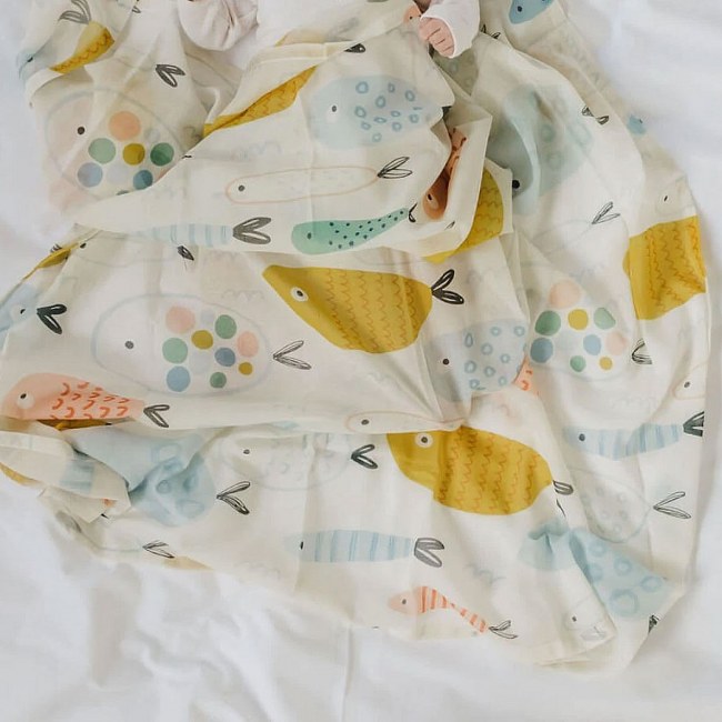 Di Lusso Felix Fish Swaddle