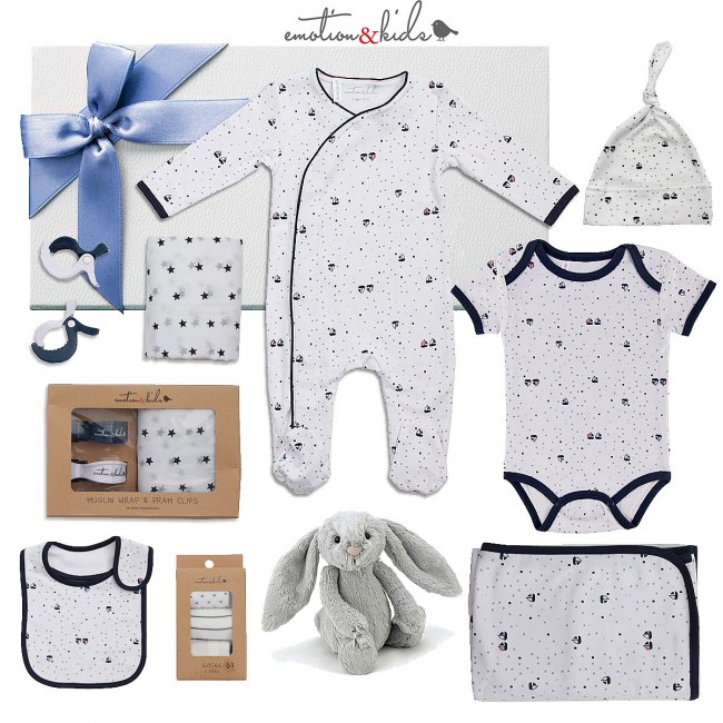 Deluxe Emotion and Kids Navy Yacht Hamper