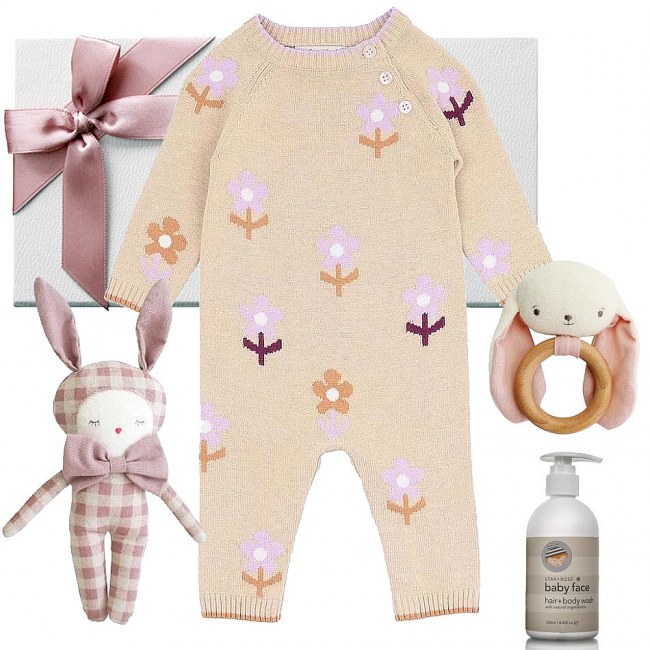 Fox & Finch Baby Girl Gift Set