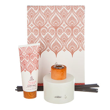 Coconut & Lotus by Urban Rituelle